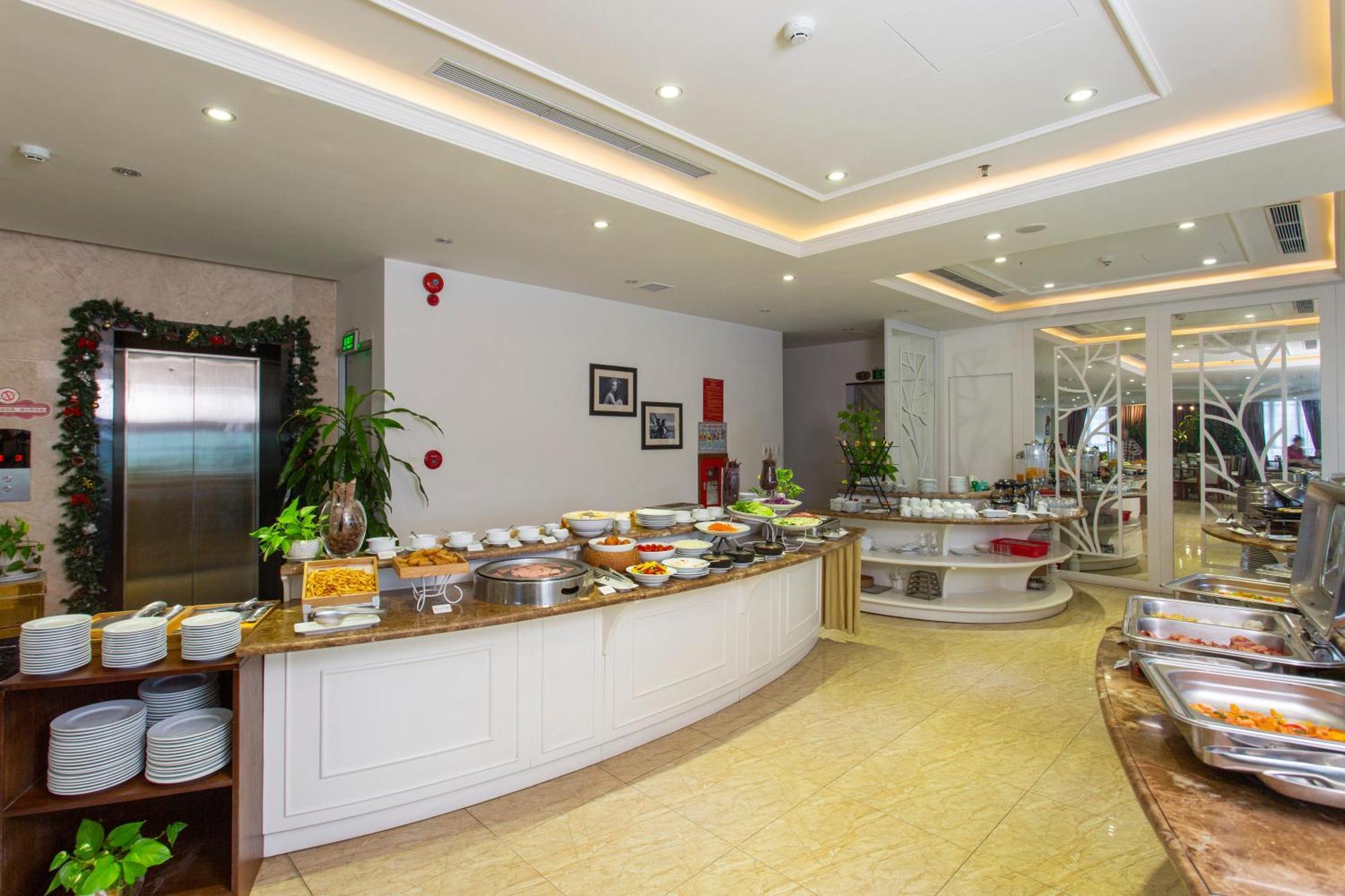 Sea Phoenix Hotel Дананг Экстерьер фото